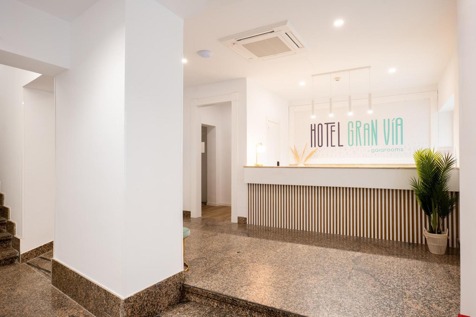 Hotel Gran Via By Gaiarooms Salamanca Exterior photo